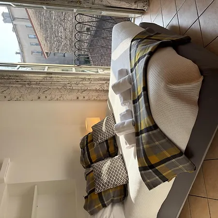 Daire Domus Dea 4 Alta Bergamo